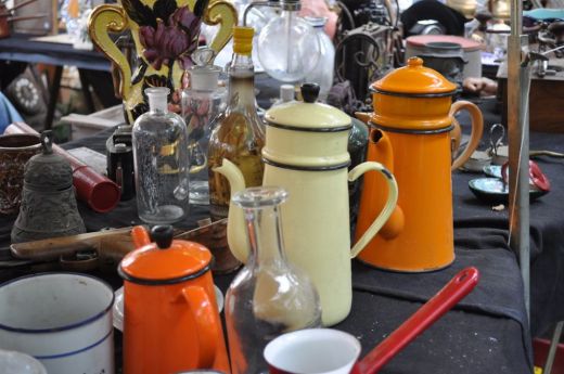 Brocante à Grauves